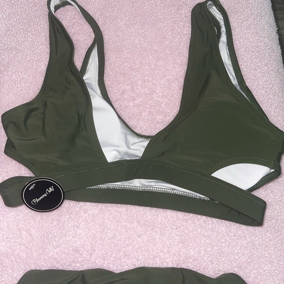 Green Bikini set - Picture 2 of 3